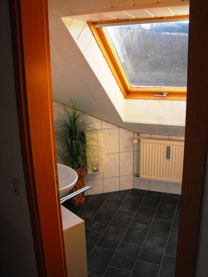 Ferienwohnung Thielen - Waldrach/Ruwertal Exterior foto